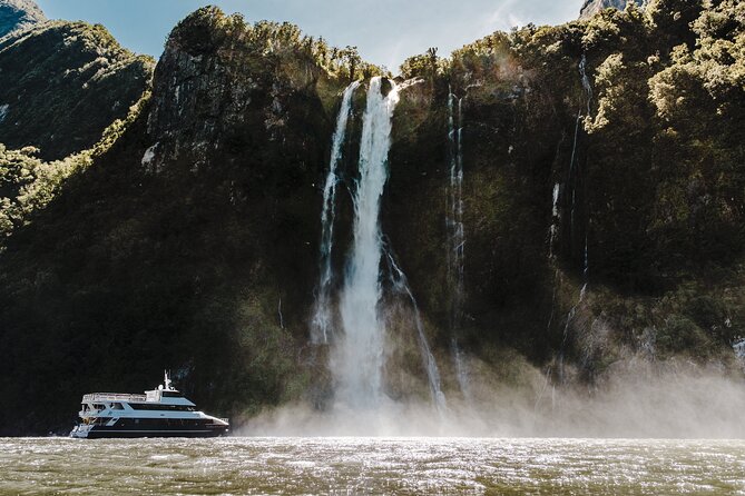 Milford Sound Luxury Lunch Cruise onboard The Fiordland Jewel - Mitre Peak and the dramatic entrance to the fiord