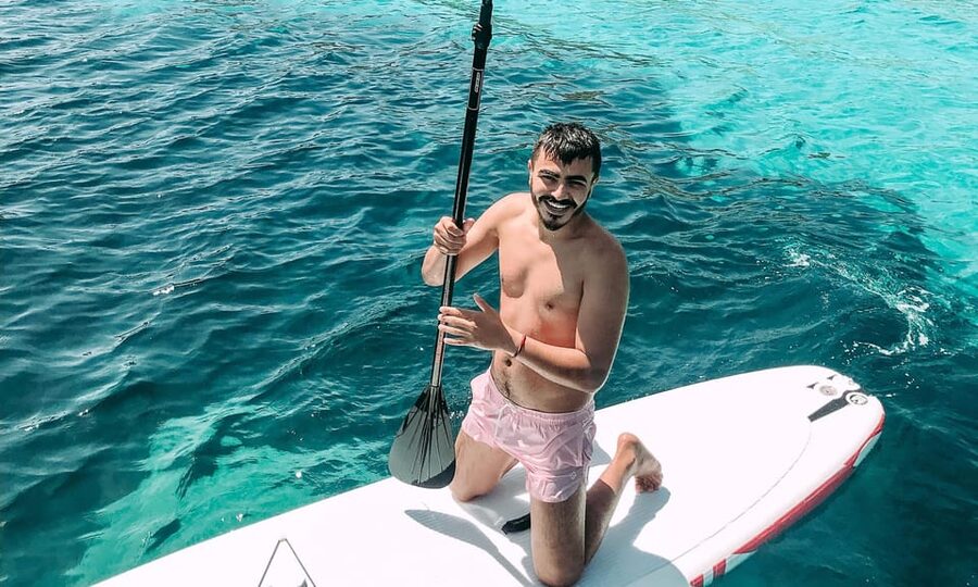 Milos: Full Day Luxury Catamaran with Full Meal & Open Bar - What makes this Milos catamaran day special