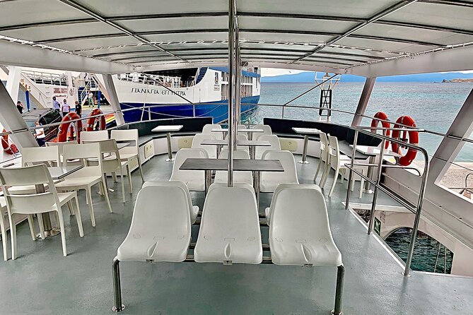 Mount Athos Sightseeing Luxury Cruise with Glassbottom - Five minutes above the reef