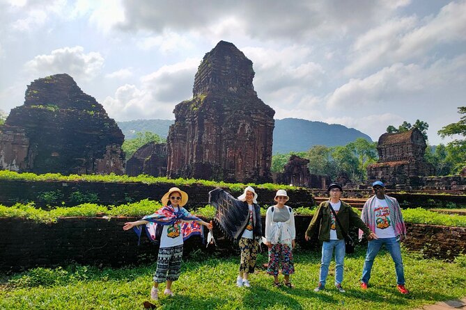 My Son Sanctuary Luxury Trip from Hoi An - Who will get the most from this day?