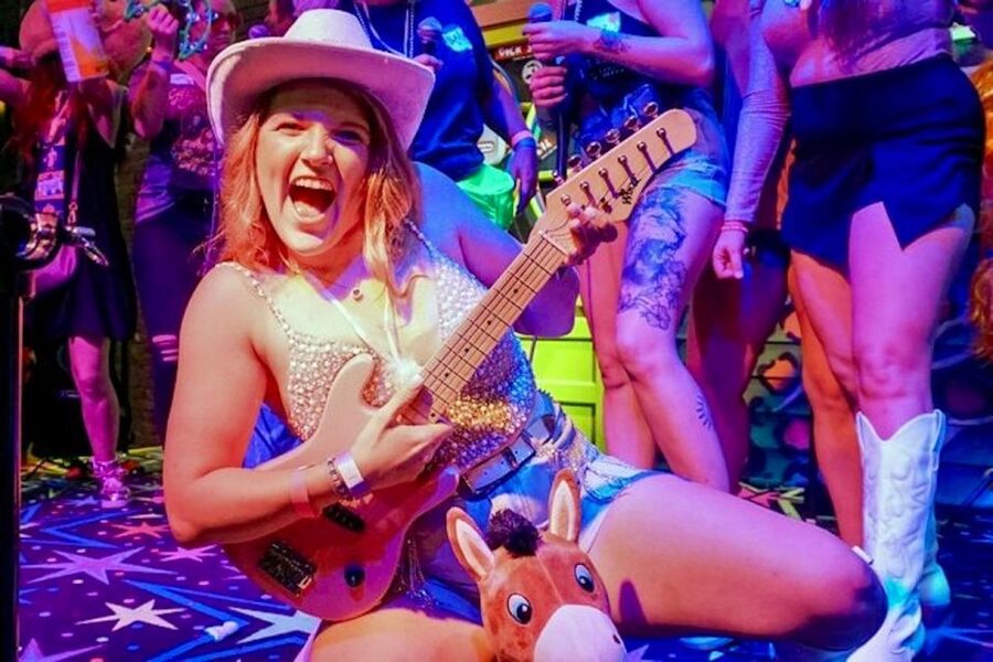Nashville: Exclusive Entry and Special Offers VIP Bar Crawl - Is $66 a fair price?