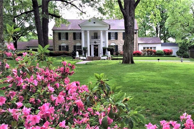 Nashville to Memphis Daytrip with Graceland VIP Tour and Sun Studio Admission - What the Graceland VIP pass includes