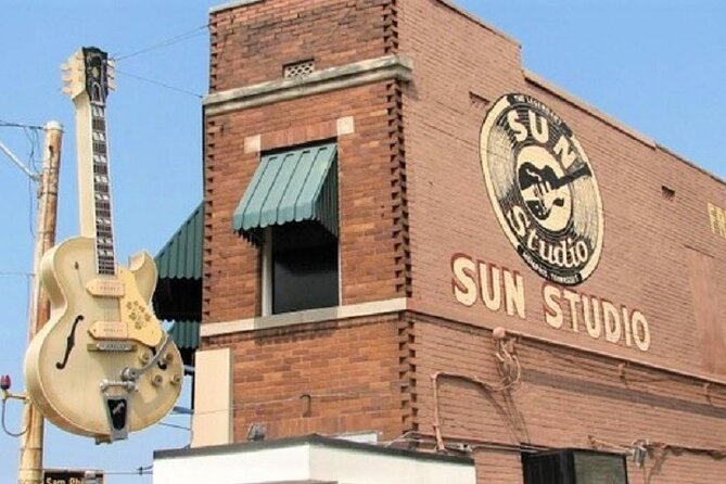 Nashville to Memphis Daytrip with Graceland VIP Tour and Sun Studio Admission - Who should book this day trip?