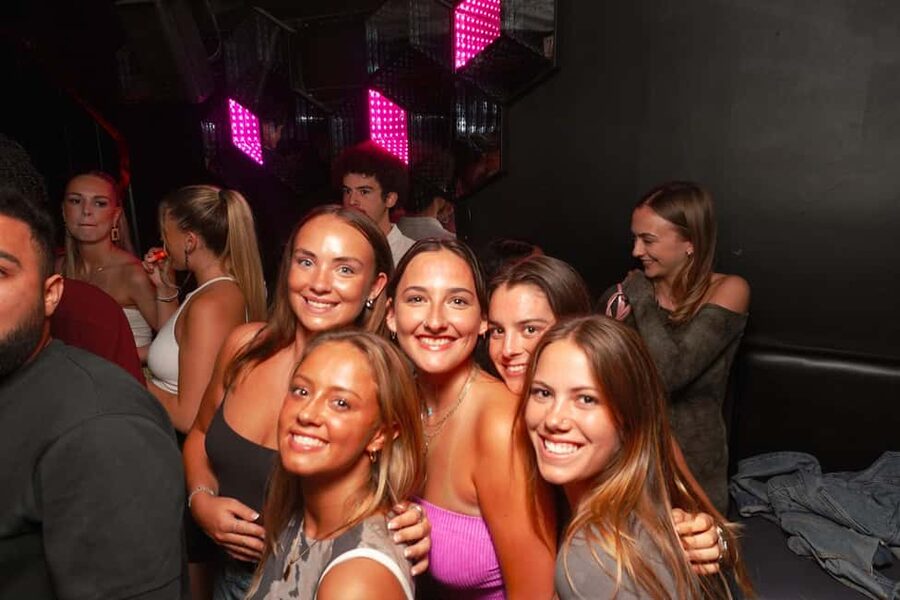 Nice: Orange Bar Crawl with 5 Free Shots & VIP Club Entry - Stop one: the first games break the ice