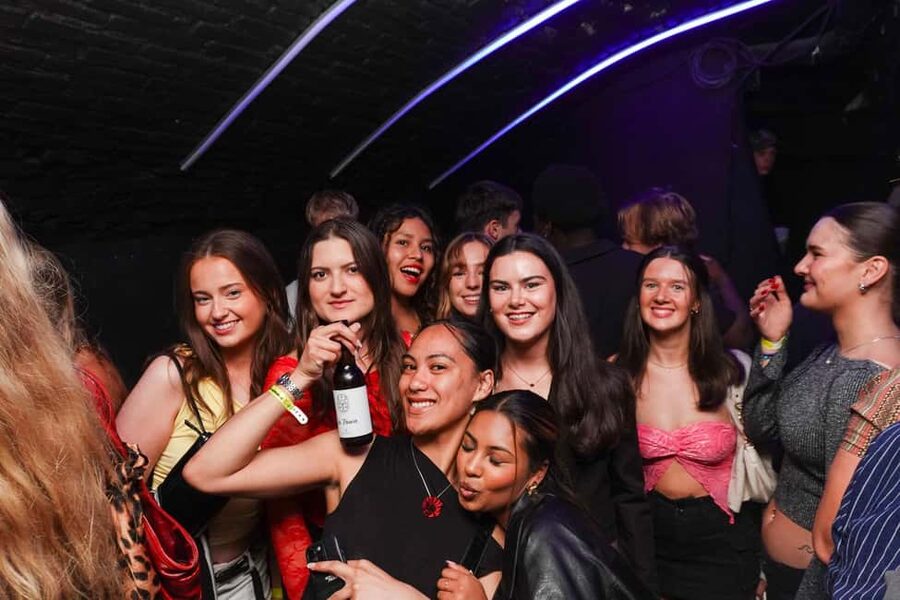 Nice: Orange Bar Crawl with 5 Free Shots & VIP Club Entry - Stop four: the night becomes a proper club outing