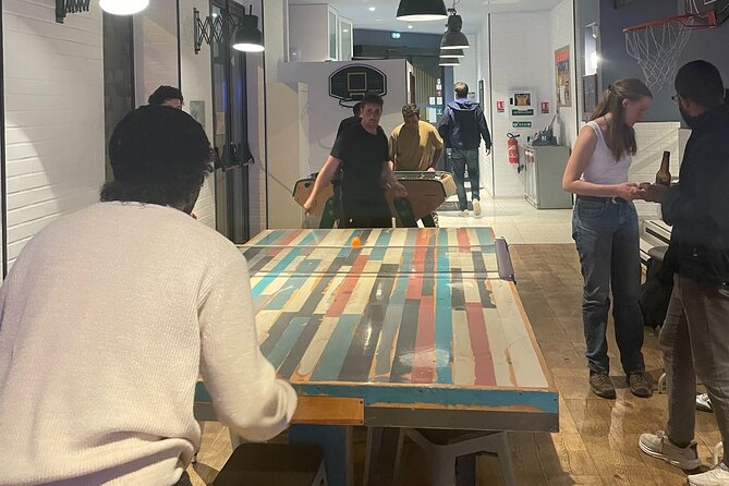 Nice: Pub Crawl Yellow – Social Bars, Games & VIP Club Entry - Town Club around midnight