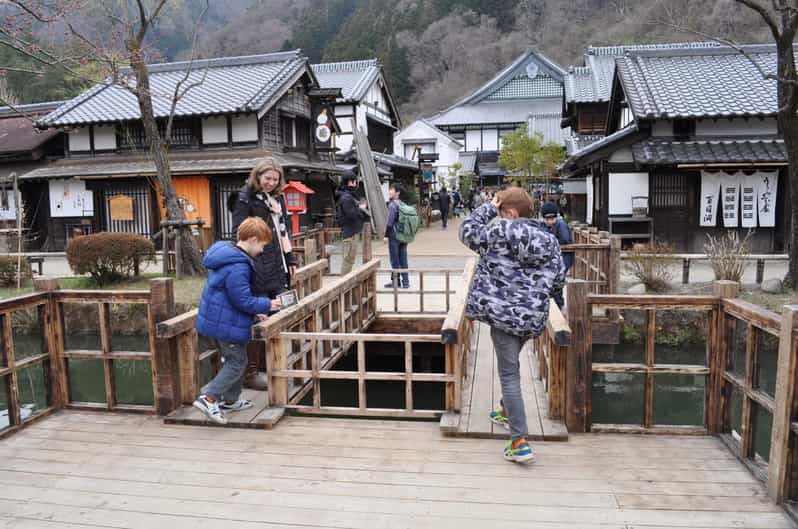 Nikko in Style: Luxury private Day Tour with English guide - Shinkyo Bridge, Nikko’s striking entrance
