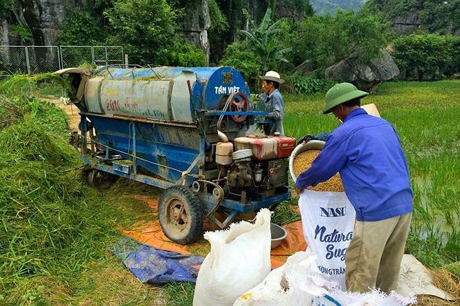 Ninh Binh - Bai Dinh - Trang An full day trip from Hanoi with luxury transfers - What the $57 price really covers