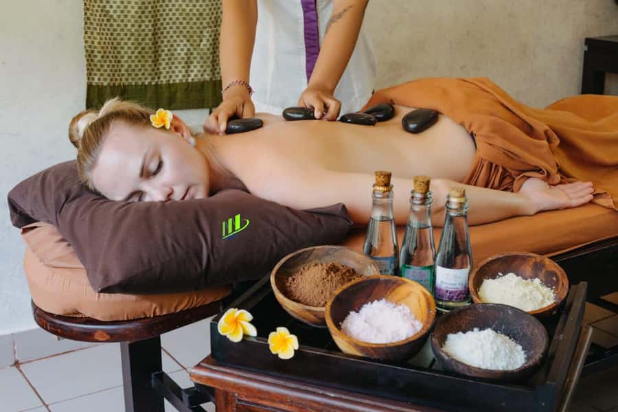 Nusa Dua: 2-Hour Luxury Warm Stone Massage Spa Treatment - The one-hour Bali massage is the main event