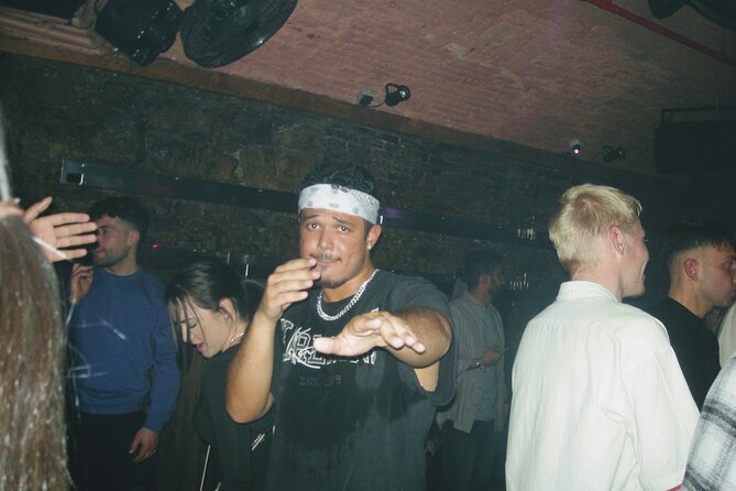 OG Barcelona Night Adventure — 3 Bars, 3 Shots & VIP Club Entry - Should You Book the OG Barcelona Night Adventure?
