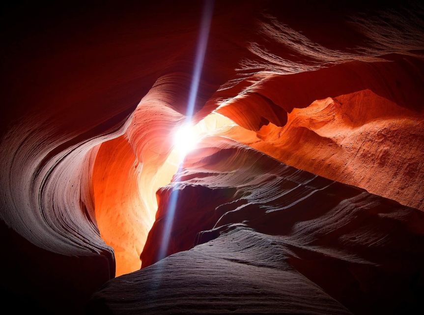 Page: Upper Antelope Canyon Prime Time Entry & Navajo Guide. - Navajo stories, flute music, and a stronger sense of place