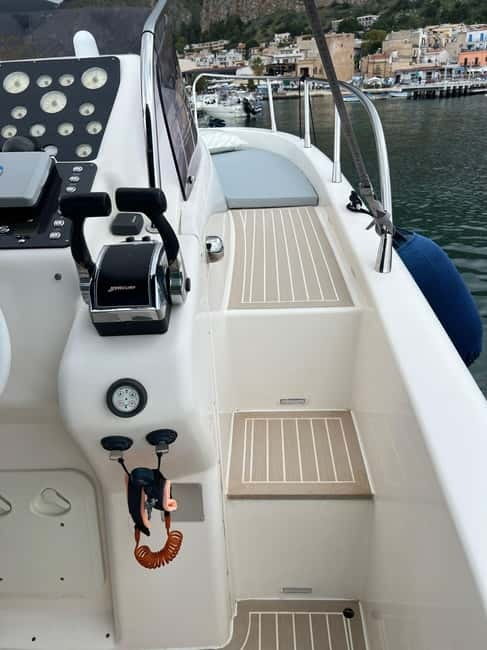 Palermo: Luxury Boat Tour with Snacks and Snorkeling - Leaving Marina Arenella for the Palermo coast