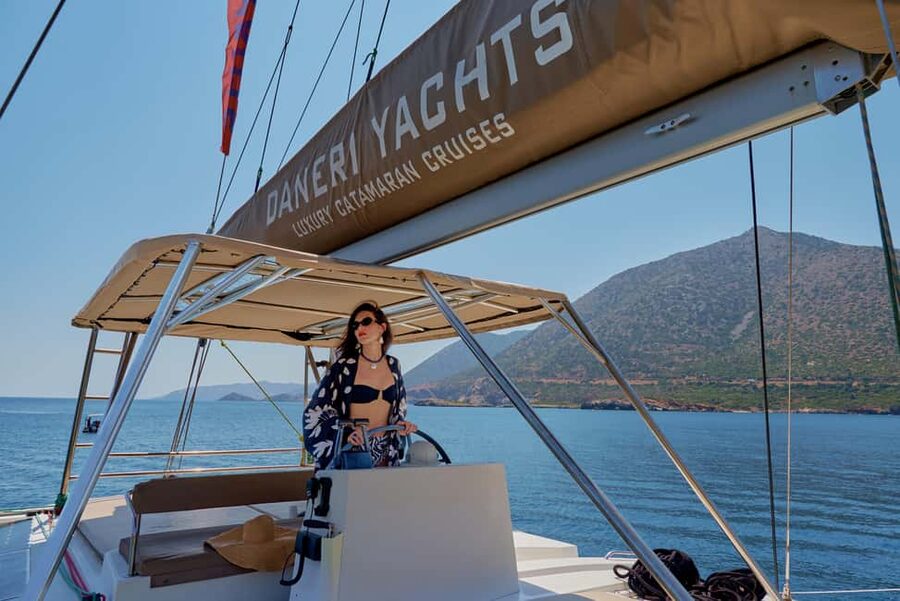Panormo: Luxury Sunset Catamaran Cruise Sushi & Open Bar - Who should choose this cruise?