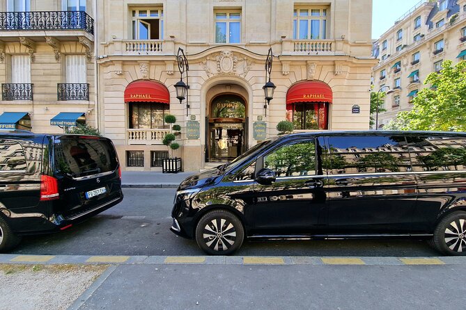 Paris Airport Transfer: Paris to Paris Airport CDG by Luxury Van - What the 40-minute journey really involves
