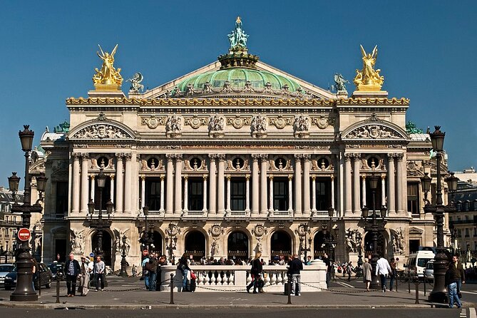 Paris Airport Transfer: Paris to Paris Airport CDG by Luxury Van - Safety and service quality: the important qualification