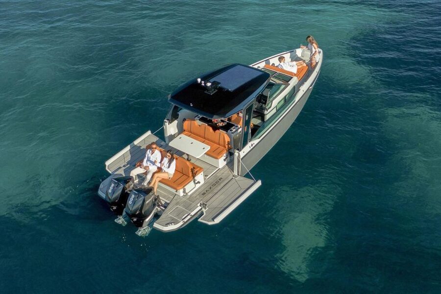 Paros: Private Paros and Antiparos Luxury Speedboat Tour - Why this private Paros cruise works so well
