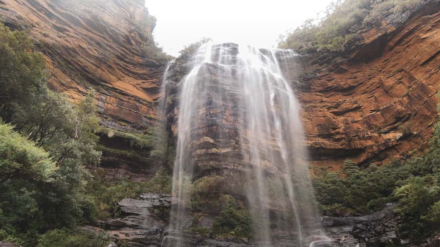 Personalised Blue Mountains Tour: Luxury Vehicles & Insights - The Three Sisters and Aboriginal stories
