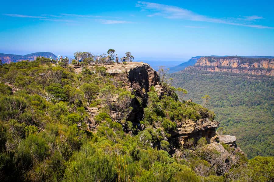 Personalised Blue Mountains Tour: Luxury Vehicles & Insights - Wentworth Falls, from water to walking trails