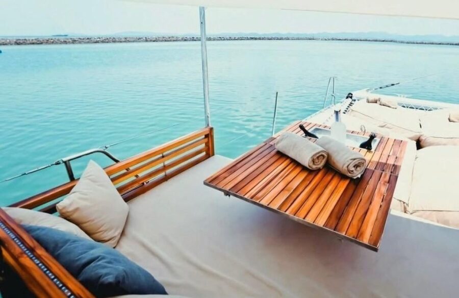 Phuket: Coral and Racha Islands Hype Luxury Catamaran - Racha Island: the stronger stop for swimming and snorkeling
