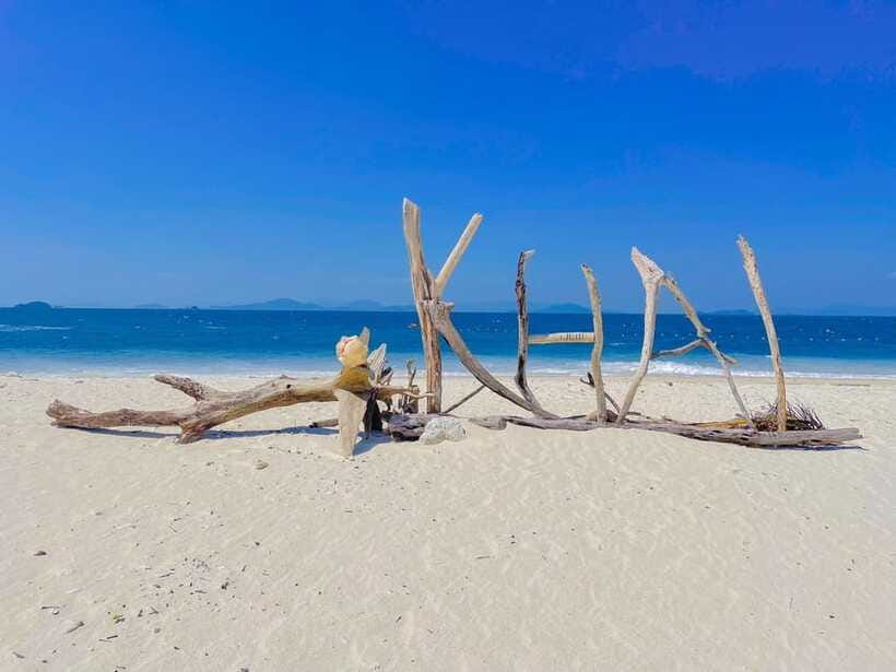 Phuket: KHAI ISLANDS TOUR with LUXURY SPEEDBOAT - What the $26 price really covers