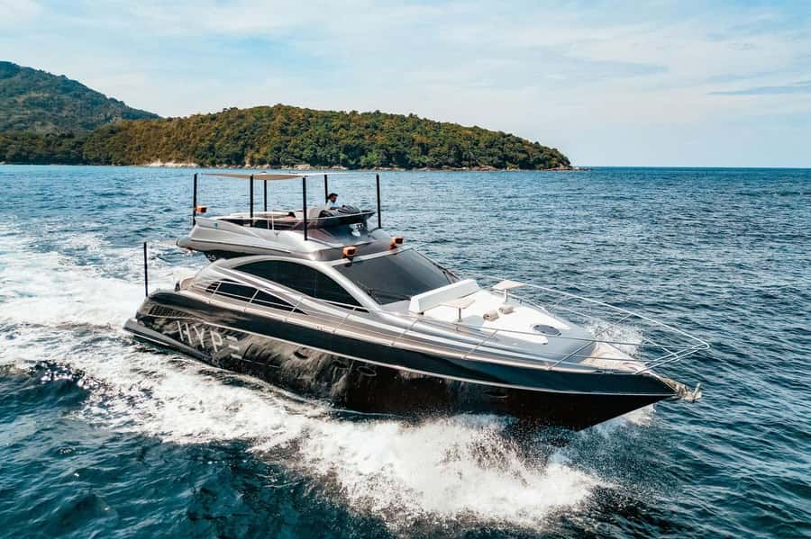 Phuket: Luxury HYPE Yacht to Phang Nga Bay and Hong Island - The 1.5-hour sail from Royal Phuket Marina