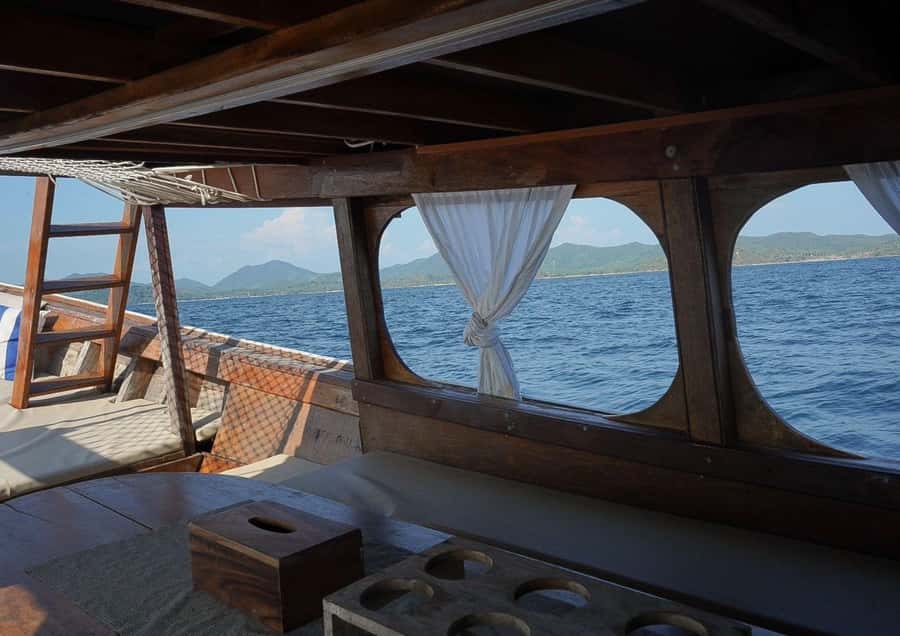 Phuket: Luxury Private Longtail Boat Islands Discovery Tour - Timing, weather, and the missing script