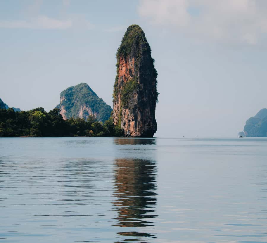Phuket: Luxury Small Group Phang Nga and Beyond Tour - What the crew adds to the day