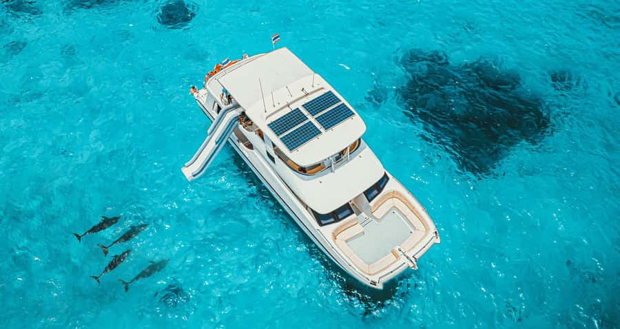 Phuket: Phi Phi, Maya, and Maiton by Luxury Yacht with Lunch - Four famous stops on one long day