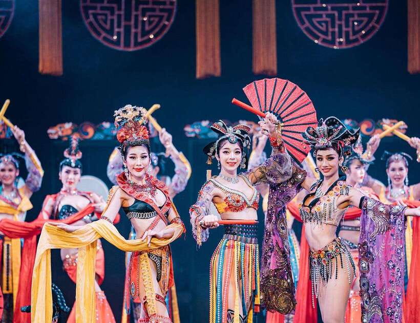 Phuket: Simon Cabaret Show Ticket VIP Seat - Making the $38 price work for you