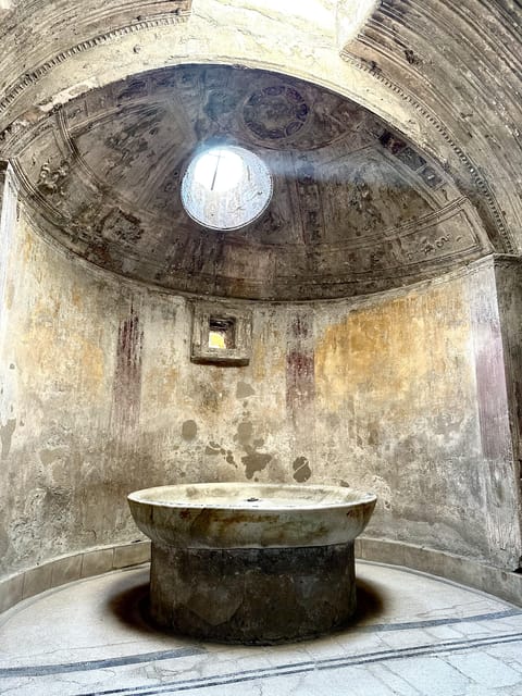 Pompeii VIP 3h Tour: Skip-the-line with your Archaeologist - Key points at a glance