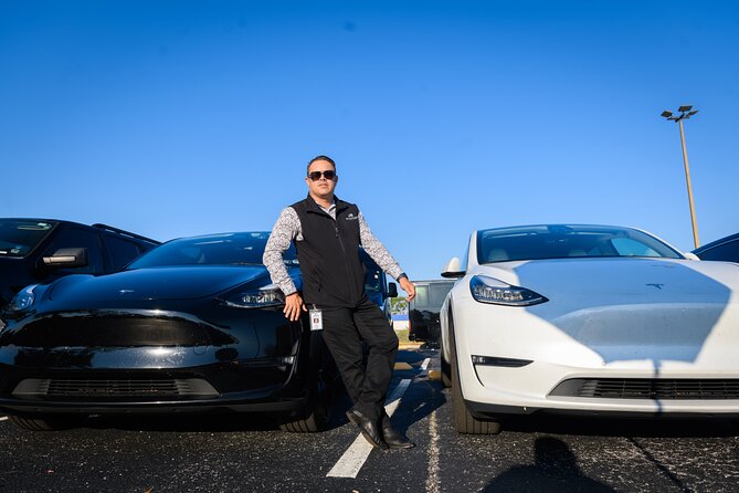 Port Canaveral to Orlando Airport MCO Luxury Sedan - Hourly departures from 8 AM to noon