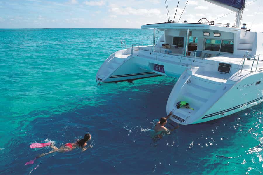 Port Douglas: Low Isles Afternoon Cruise on Luxury Catamaran - Guided snorkeling with marine interpretation