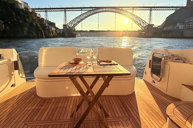 Porto: Luxury Yacht Cruise with Wine Tasting & Snacks - Why the Douro River is Porto’s best viewing platform