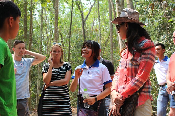 Premium Cu Chi Tunnels Tour with Local Expert by SpeedBoat - Arriving before the coach groups