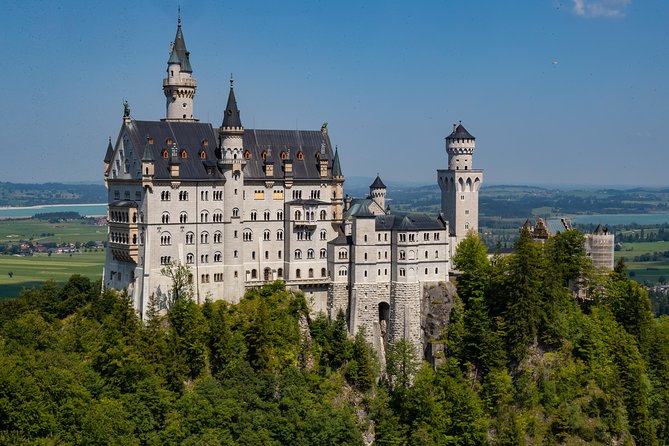 Premium Neuschwanstein Castle and Linderhof VIP Tour from Munich - Linderhof offers a calmer royal visit