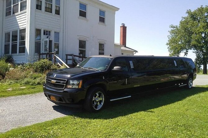 Private Arrival Transfer: From LAS Airport by SUV or Luxury Limo - Choosing between the Escalade and two limousine options