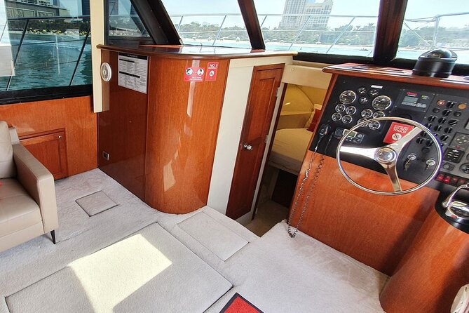 Private Dubai 2 Hours Luxury Yacht Charter with BBQ Option - Drinks, snacks, and the BBQ option