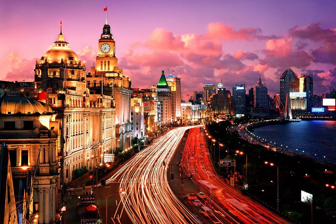 Private Evening Tour: VIP Huangpu River Cruise and Shanghai Lights - Lujiazui shows Shanghai’s modern side