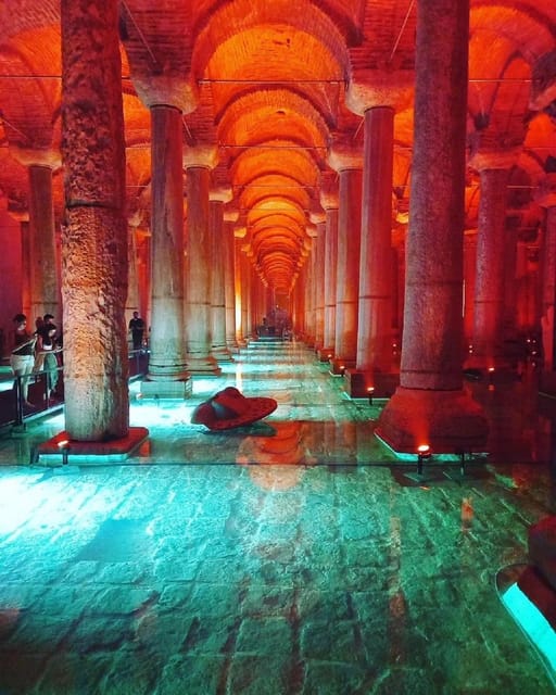 Private Guided Istanbul Luxury Tour (Tickets and Transfers) - Hagia Sophia, a building with many lives