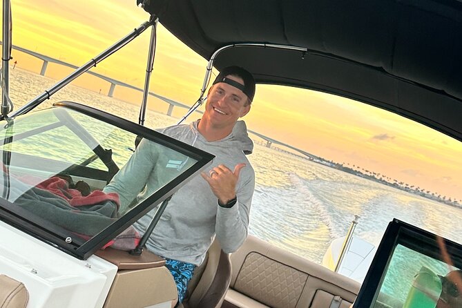 Private Luxury Boat Charter - How the $375 price works for your group