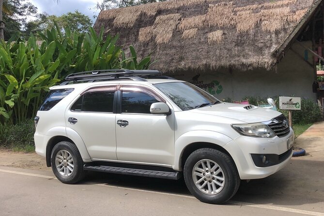 Private Luxury Car rental + English speaking driver: - Why a private car makes sense in Chiang Mai