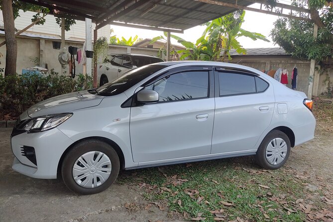 Private Luxury Car rental + English speaking driver: - Making the early Chiang Rai run