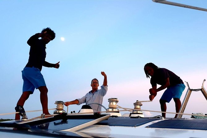 Private Luxury Catamaran - Saona or Catalina island - The Crew Makes the Difference