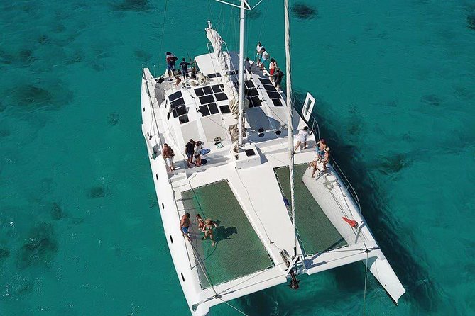 Private Luxury Catamaran - Saona or Catalina island - Food, Drinks, and the Lunch Question