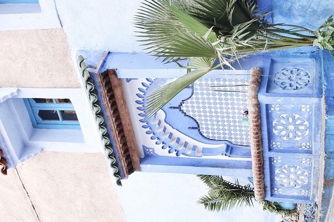 Private Luxury Day Trip from Fes to Chefchaouen - The long road from Fes starts at 8 am