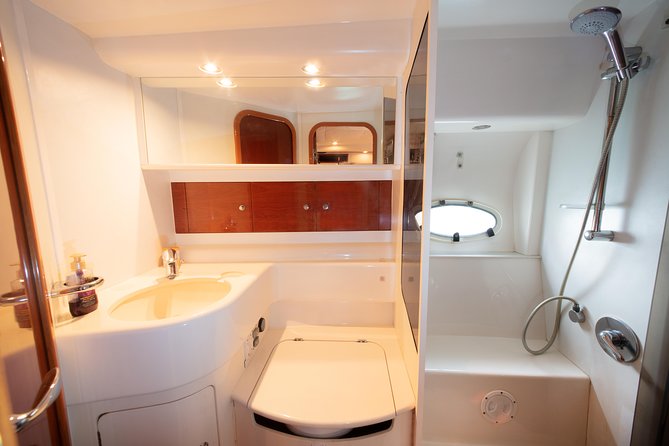 Private Luxury Everest Yacht Cruise from Dubai Marina - Price, group size, and what the charter is worth