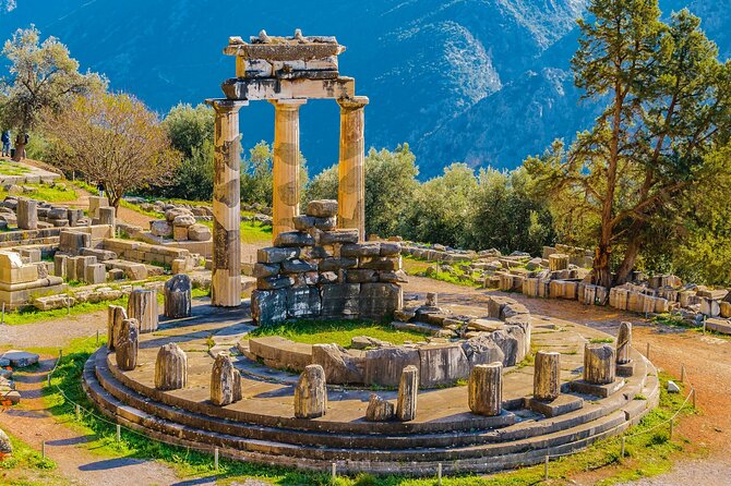 Private Luxury Tour: Delphi & Thermopylae – The 300’s Legacy - One hour in the Delphi Archaeological Museum