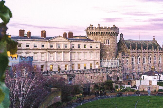 Private Luxury Tour of Dublin - Trinity College and the Book of Kells