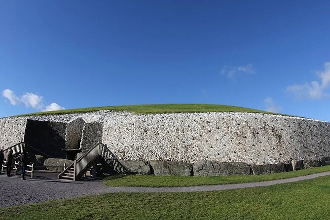 Private Luxury Tour of Newgrange and The Hill of Tara - The Hill of Tara connects kings, saints, and belief