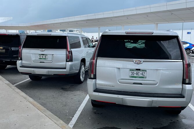 Private Luxury Transfer from Airport to Playa del Carmen - A private landing in Cancun